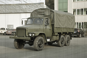 一代经典 东风EQ2082E6D越野军用车