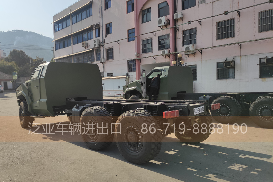 防护型底盘