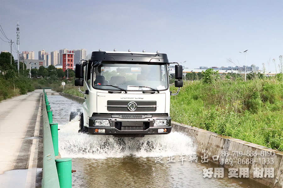 4*4天锦,排半自卸底盘,东风四驱越野专用车,越野专用底盘,东风天锦自卸车底盘