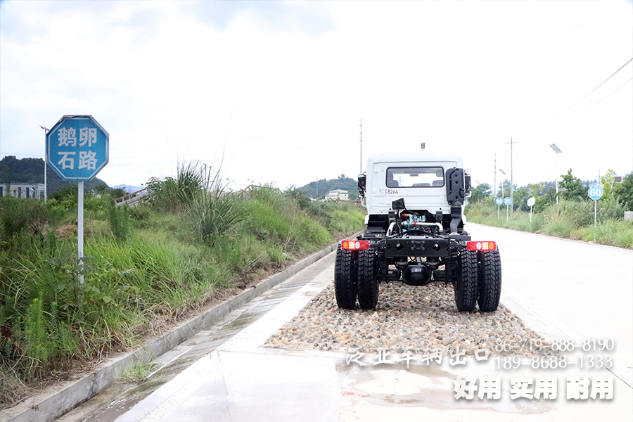 4*2天锦,排半自卸底盘,东风四驱越野专用车,越野专用底盘,东风天锦自卸车底盘