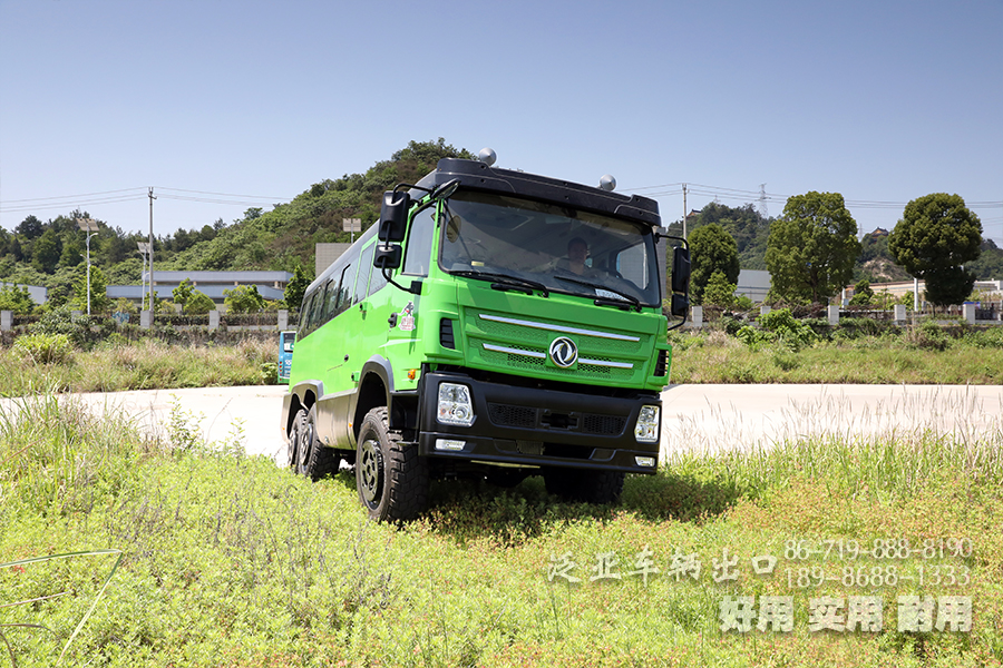 东风6X6客车,210马力客车,210马力公交车,,210马力公交车,25座中巴车,东风8米巴士车,260马力客车,东风六驱卡车,东风30座客车