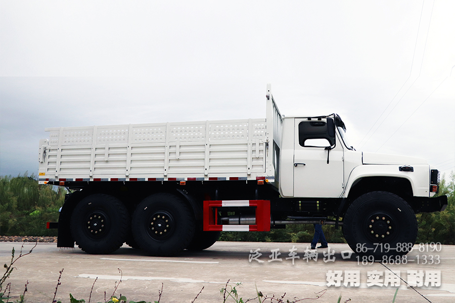 柴油自卸汽车,6*6尖头自卸车,东风白自卸车,出口车专供,六驱自卸车,6*6公路运输车,自卸车出口