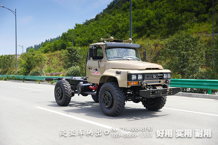 4x4长头底盘,东风240驾驶室,底盘定制,出口底盘,越野专用车底盘,前置绞盘