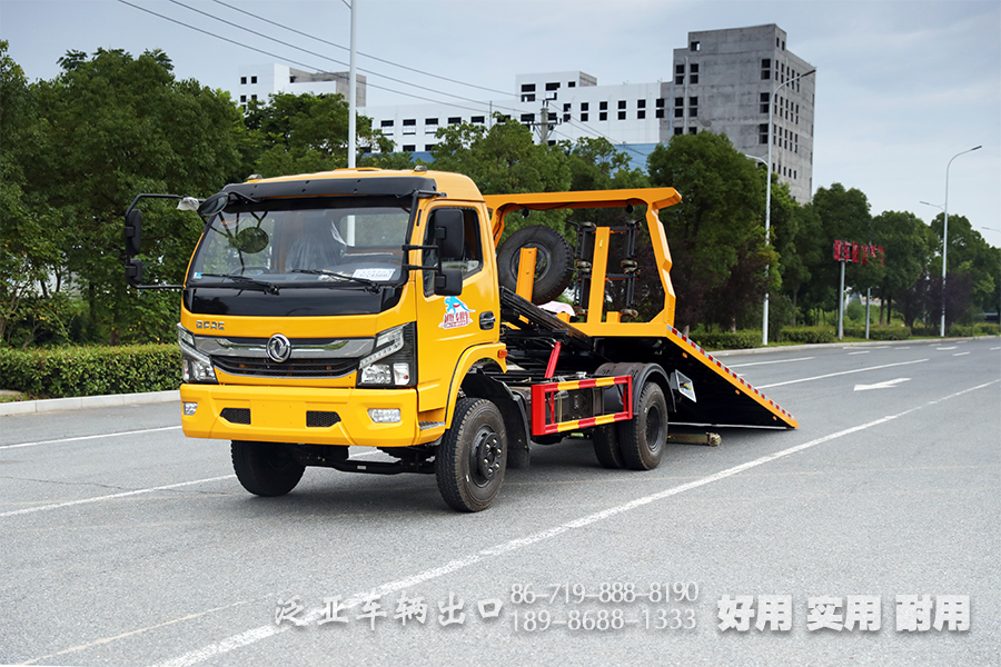 东风3吨清障救援车厂家_轻卡半落地直板应急救援车_带拖车臂道路清障车