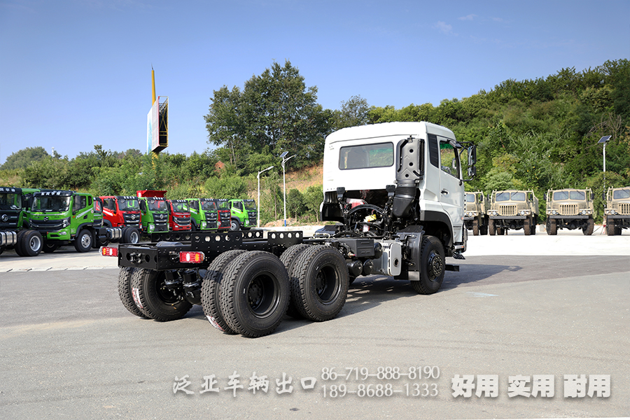 后八轮底盘,重型底盘出口,三桥卡车底盘,东风25吨底盘,280马力卡车,6*4自卸改装厂家
