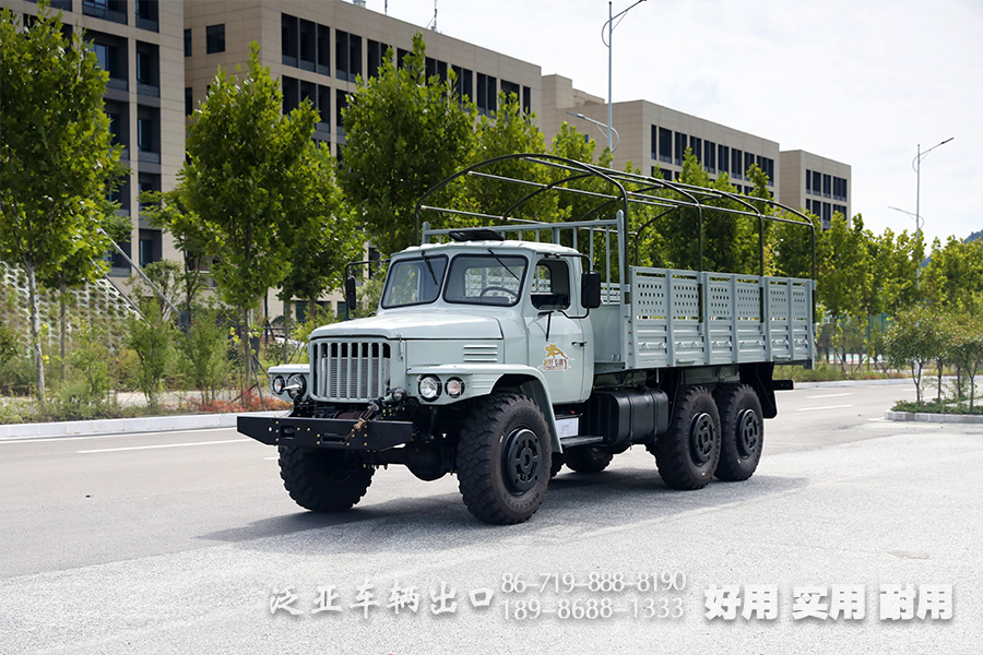 东风全驱2100越野运输车_210马力长头带篷杆卡车_EQ245越野专用车