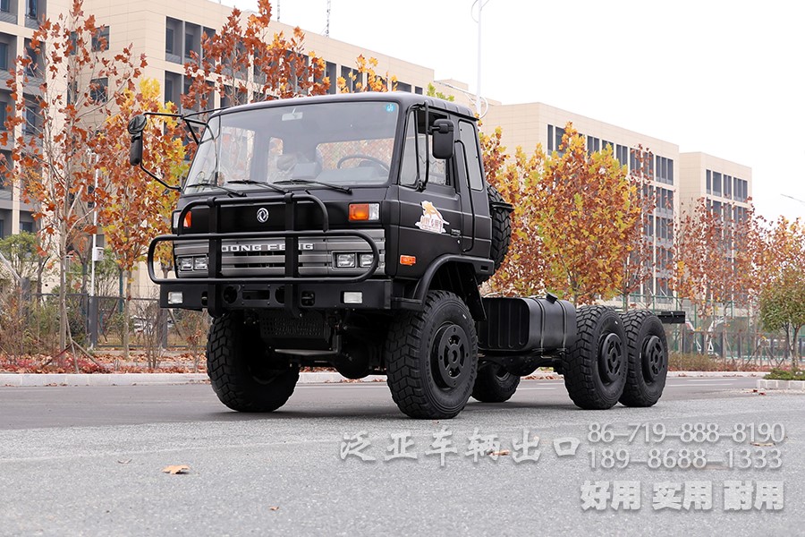 东风六驱一排半驾驶室,EQ2102N,越野底盘,专用车底盘,东风6*6,东风平头底盘,153双排驾驶室,军车底盘,153双排底盘