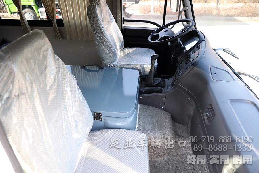 东风六驱客车，越野客车，东风全驱、东风巴士、村村通
