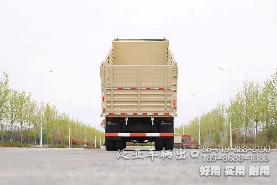 全驱自卸车，三桥自卸车，东风自卸车，东风六驱，后八轮自卸车，东风6×6，东风越野卡车，六驱自卸车，东风后八轮，后八轮卡车，全驱后八轮