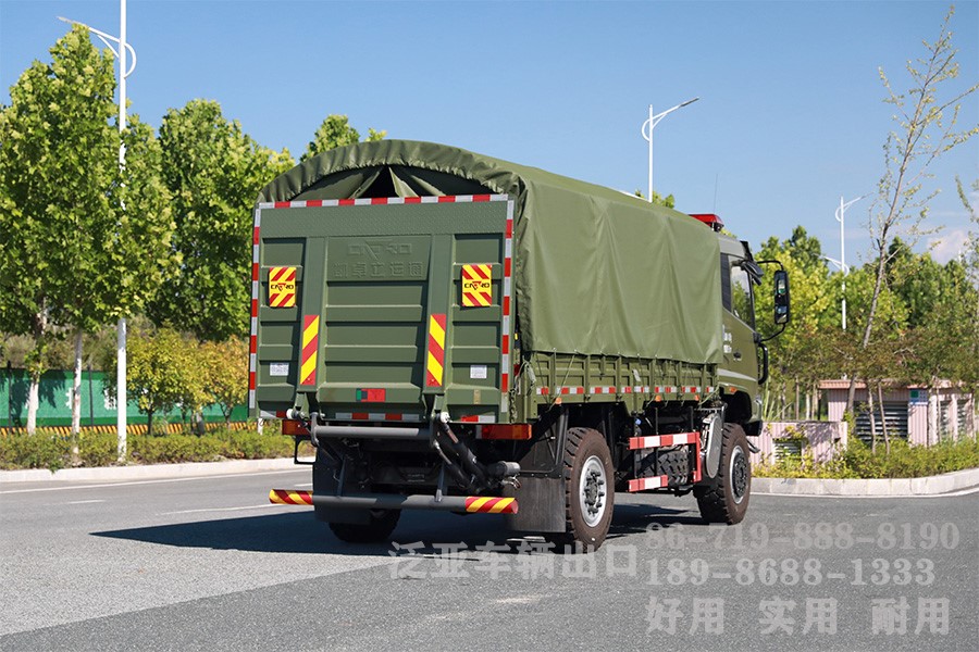 东风四驱，4x4全驱，运兵车